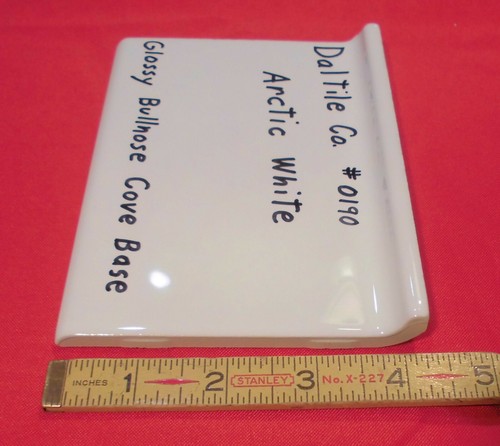 Daltile arctic white - *arctic, white*