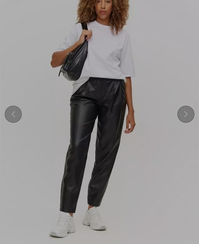 Black faux leather barrel - tu,