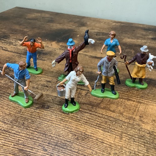 Britains farm figures x - farm,