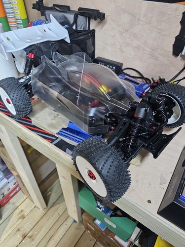 Corally syncro brushless - syncro-4,