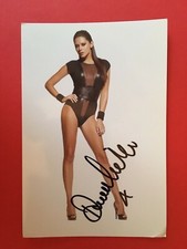 DANIELLA BUX - WELSH ACTRESS & TOP MODEL - SUPERB SIGNED  PHOTOGRAPH