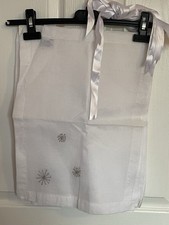 Sainsbury's Christmas White & Snowflake Sequin Cotton Napkins X 6 + Ribbon Ties