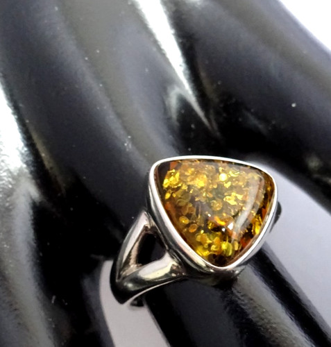 Lovely solid sterling silver