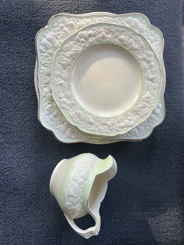 Crown ducal vintage - crown, side