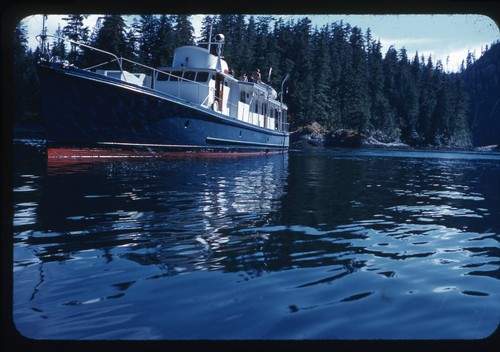 Sl35 slide 1970 blue - slide, boat