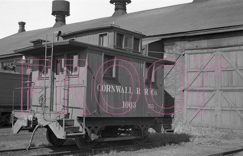 Cornwall railroad cabin car - cabin,