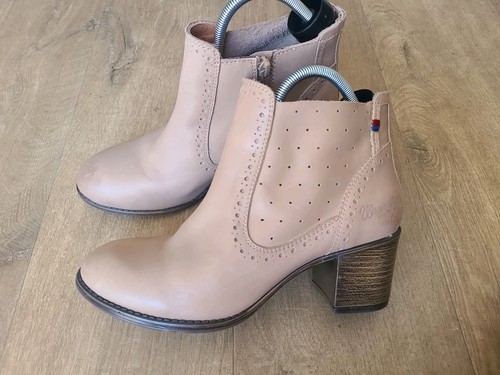 Wrangler light brown soft - wrangler,