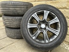 Discovery Sport Evoque