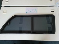 truckman (VW Amarok - (black frame) canopy side window