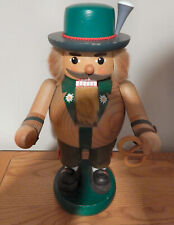 LARGE VINTAGE WOODEN NUTCRACKER MAN WITH PRETZEL BY RICHARD GLAESSER. REF JB
