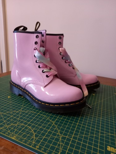 Doc martens size uk6 baby - doc,