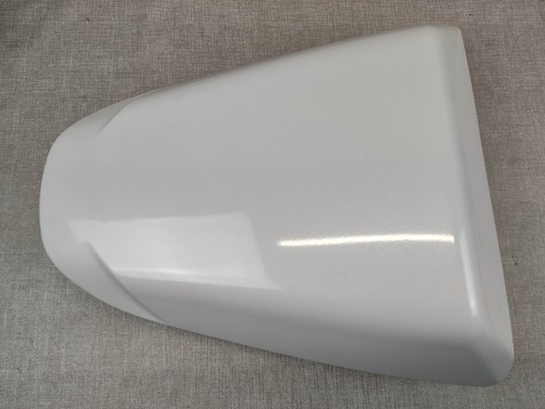 Pearl white seat cowl vfr800 - pearl,