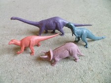 VINTAGE INVICTA DINOSAURS COLLECTORS NATURAL HISTORY MUSEUM x4