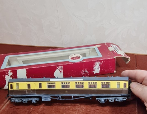 Dapol gwr coach chocolate - gwr,