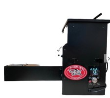 FriesStyle pellet hopper for