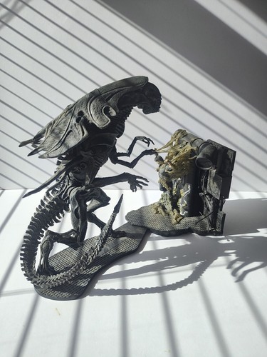 Alien queen mcfarlane - alien, queen: