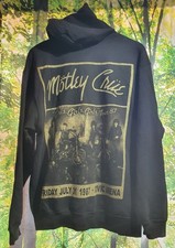 Mötley Crüe 'Stage Crue'