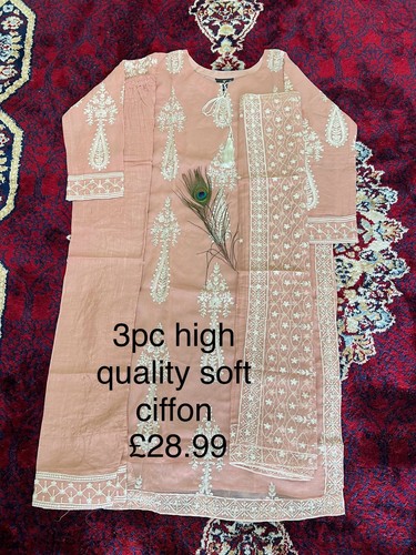 Women clothes bundle - clothes,