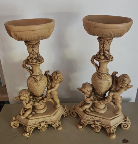 Two vintage santini resin - a.,