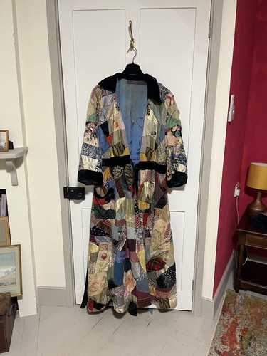 Antique patchwork quilt coat - quilt,