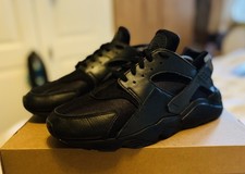 Nike Air Huarache 'Triple