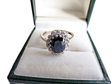 Gold and Saphire Ring with