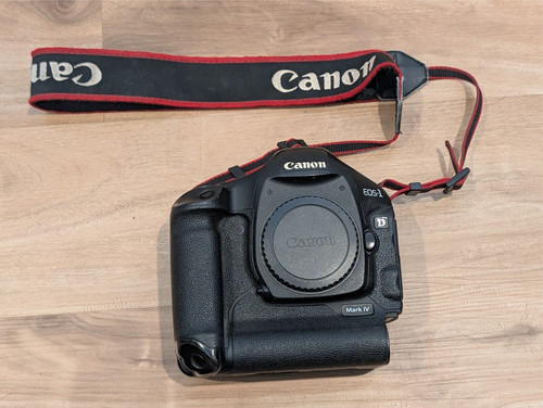 133k clicks canon - 133k,