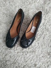 Clarks Artisan Leather Woman's