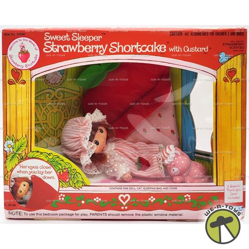 Strawberry shortcake sweet - strawberry,