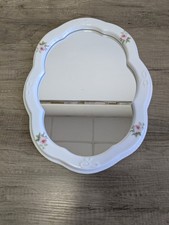 Vintage Victorian Style Wall