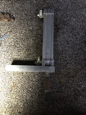 pneumatic cylinder ram