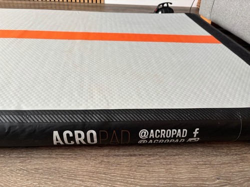 Acro pad inflatable - 4m,