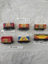 OO Gauge Hornby R9208 R9207A R9213 Thomas 6 x Circus Vans Box Wagons - Fast Post