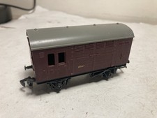 Triang R123 - Horse Box B547