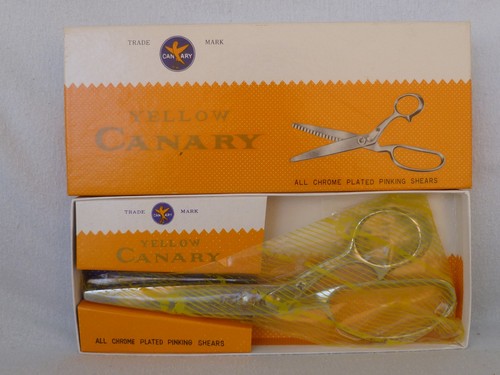 Vtg yellow canary - yellow, 8"