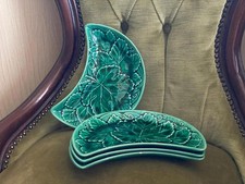 Vintage salad plate side plate wedgewood ceramics green leaf majolica crescent