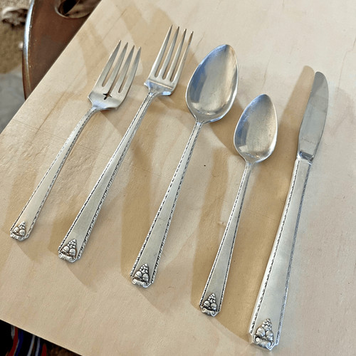 Vtg 1940 bordeaux silverplate - vtg,