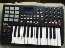 AKAI MPK25 25-Key MIDI Keyboard USB Controller DAW Control