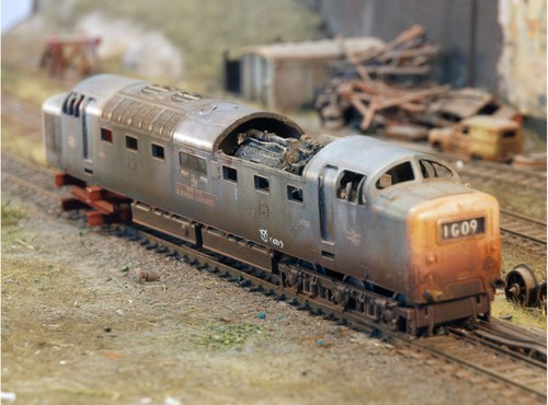 Scrapyard locomotive oo - scrapyard,