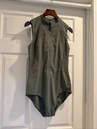 Lululemon wade the - wade, waters