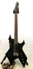 ROCKTILE METAL ELCTRIC GUITAR IN BLACK