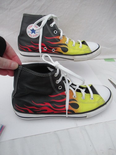 Converse tops size 5 - hi,