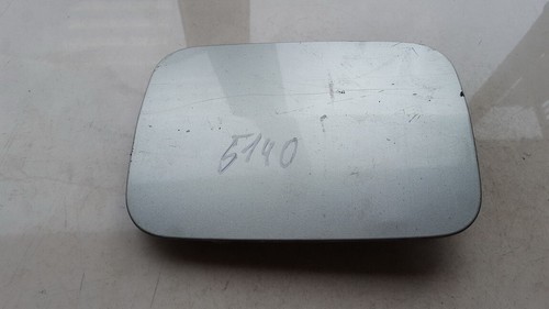 Mazda mpv 2003 - fuel, door