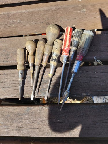 Vintage old screwdrivers - screwdrivers, as