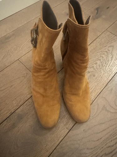 Tods mustard suede - tods,