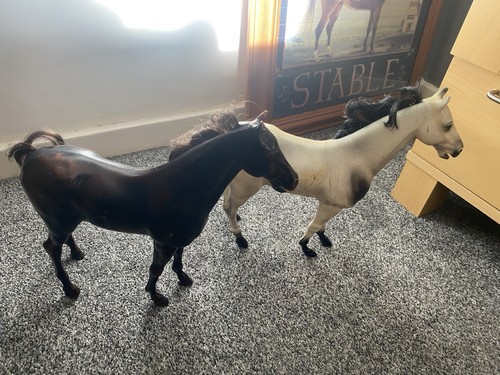 Sindy vintage doll horses - doll,