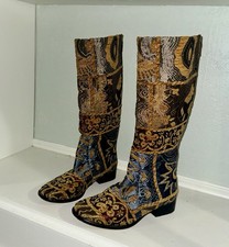 Ladies Size 5 * Textile