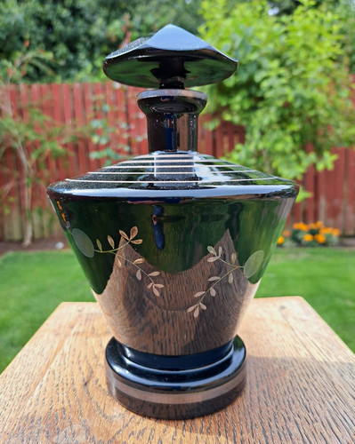 Black art deco - art, glass