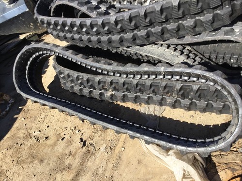 Jcb master rubber track - master,