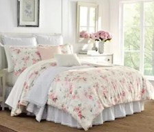 ❤️Laura Ashley “Chloe”